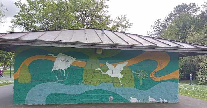 Help the Parkwood Neighborhood Association paint over the graffiti on their restroom mural Sunday