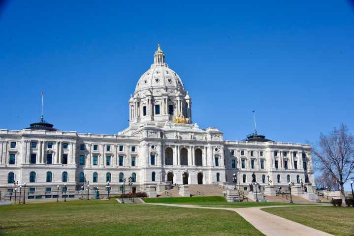 Walz calls special session after budget deal reached with DFL, GOP leaders