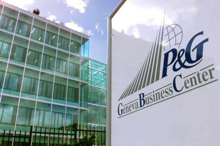Procter & Gamble anuncia que recortará 7.000 empleos en los próximos dos años