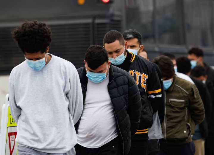 Un guatemalteco es el primer deportado regresado a EE.UU. bajo el régimen de Trump