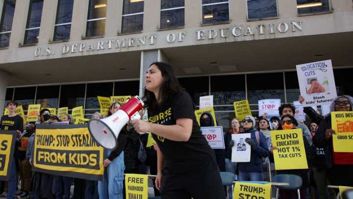Federal appeals court refuses to lift ruling halting mass layoffs at Department of Education