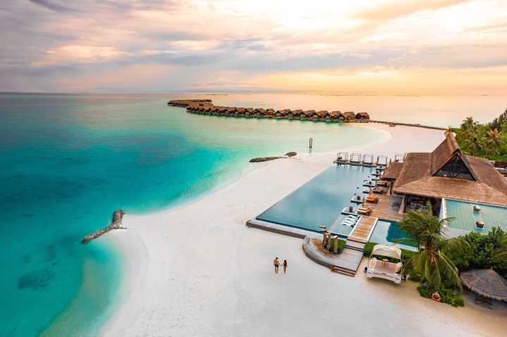 A Family Paradise Awaits: Discover the Grand Park Kodhipparu, Maldives Summer Getaway