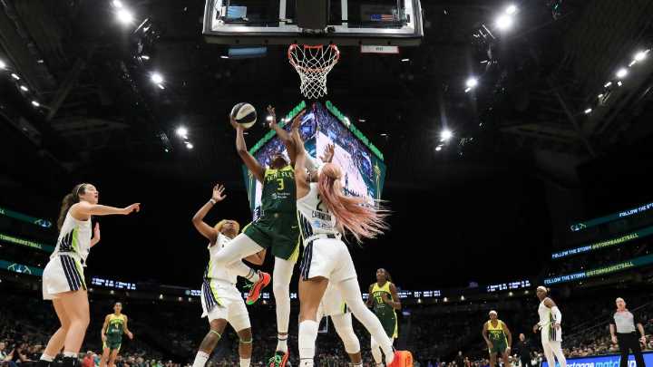 The Storm snap a 3-game losing streak with an 83-77 victory over the Wings