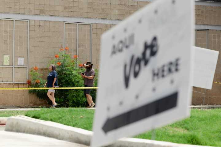 Runoff early voting outpaces first round of San Antonio city election