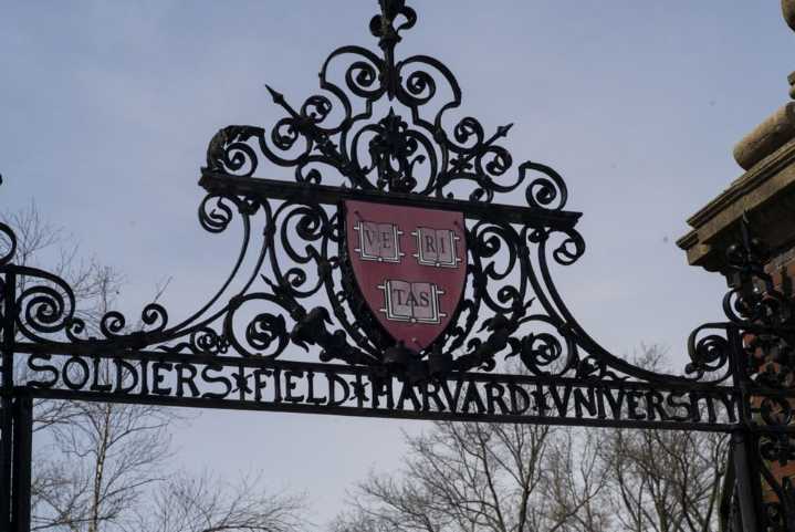 Federal judge blocks Trump administration Harvard student ban