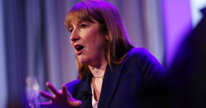 Winter Fuel Payment income threshold confirmed in new update for pensioners