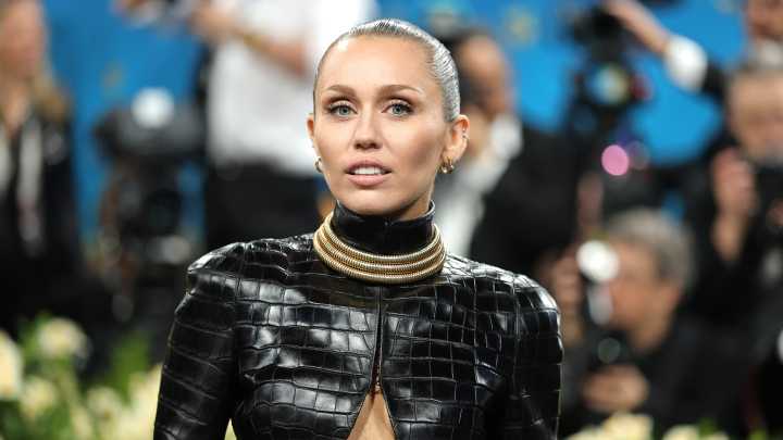 Miley Cyrus Teases What Next, Experimental Album "Feels Like"