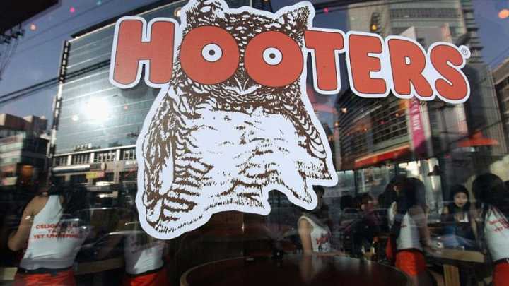 Dozens of Hooters locations abruptly close in 14 states following bankruptcy filing