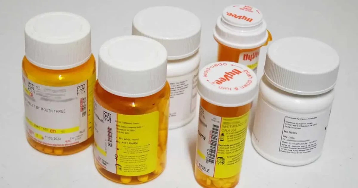 Illinois bill aims to lower cost of prescriptions, reign in pharmacy benefit managers