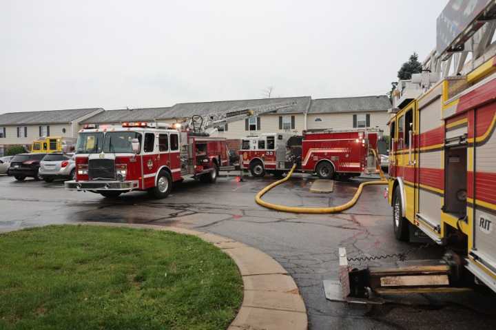 IFD: Crews rescued family of 4 during apartment fire