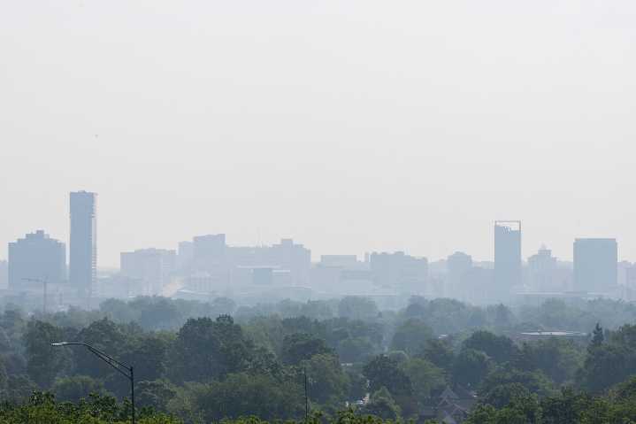 Michigan doctor warns of lengthy exposure to unhealthy smoky air