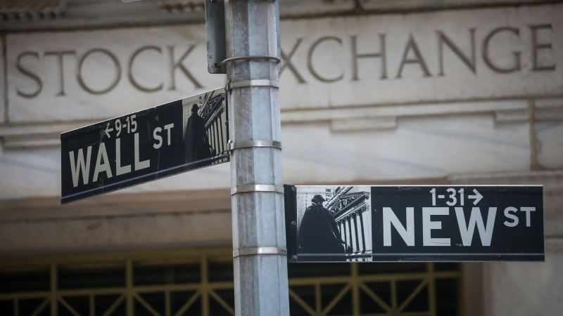 Dow jumps 550 points as Wall Street tries to cope with trade war, Trump