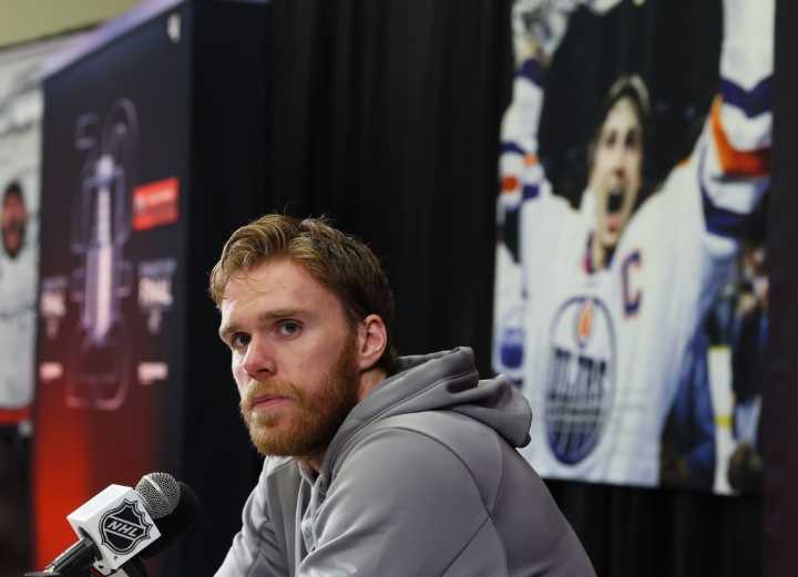 Connor McDavid poseschallenge; Panthers' Greer out for Game 1