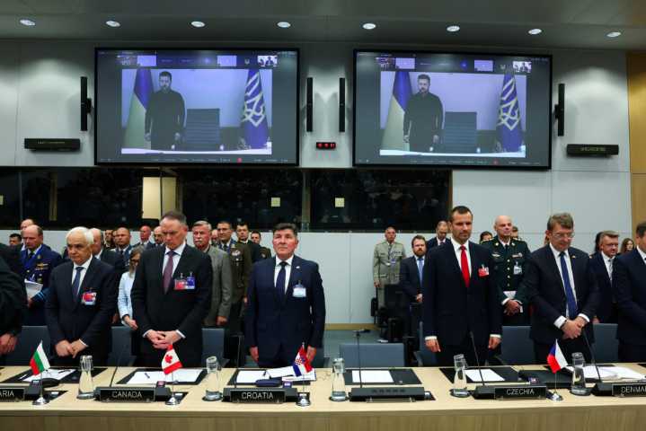 Zelenskky asks Western allies to boost air defense deliveries as Hegseth skips Ukraine meeting