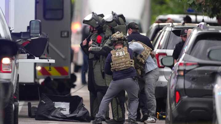 6 injured, possibly with burns, in a Colorado attack the FBI is investigating as terrorism