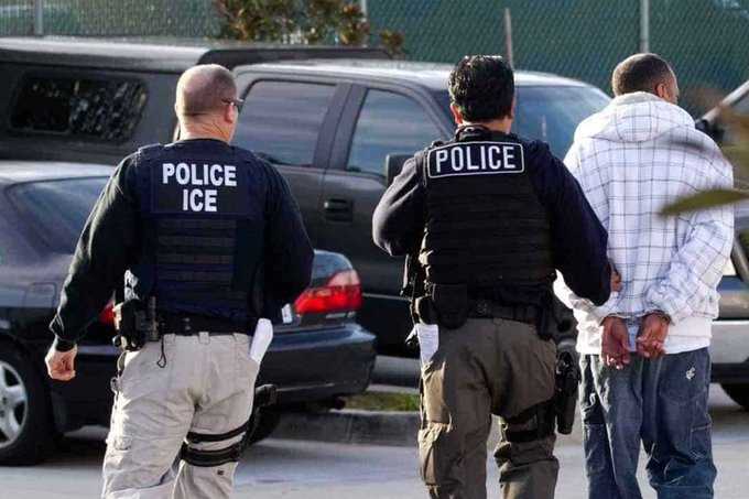 Congresistas califican como "grave error" operativo armado de Inmigración en California
