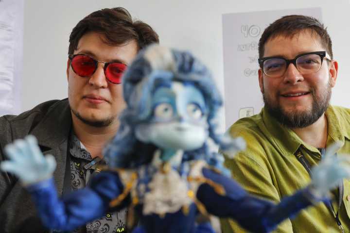 Directores de ‘Soy Frankelda’ apuestan por la humanización del ‘stop motion’ contra la IA