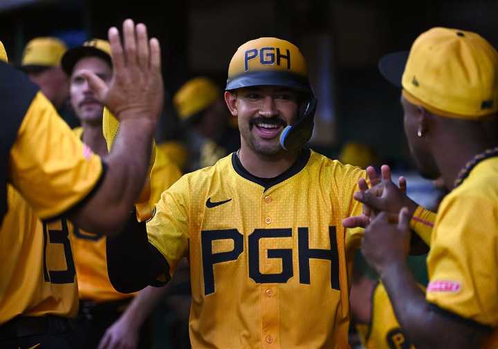 Instant analysis: Nick Gonzales' walk-off sac fly gives Pirates series opening win over Phillies