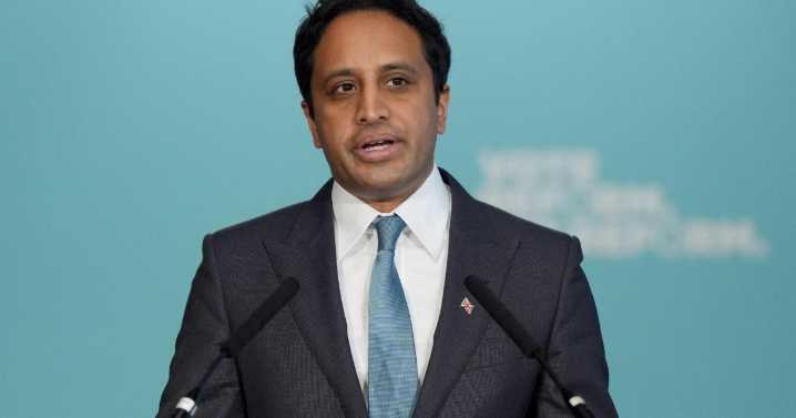 Zia Yusuf returns to Reform UK just 48 hours after quitting as chairman