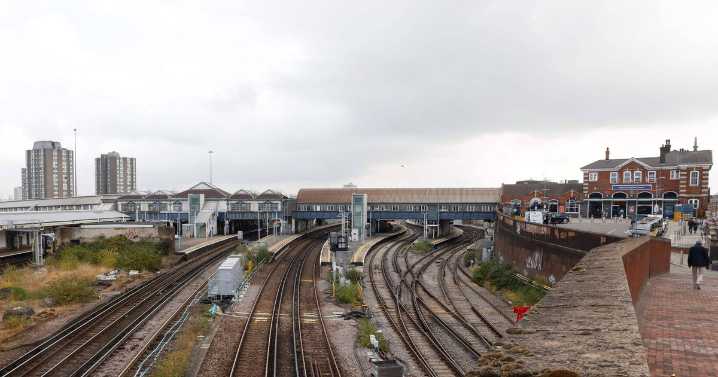 The London train station that's 1 of busiest in Europe even though it's not where it says it is