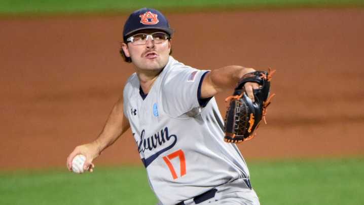 Auburn baseball vs. Coastal Carolina: Game 1 starters, injury updates