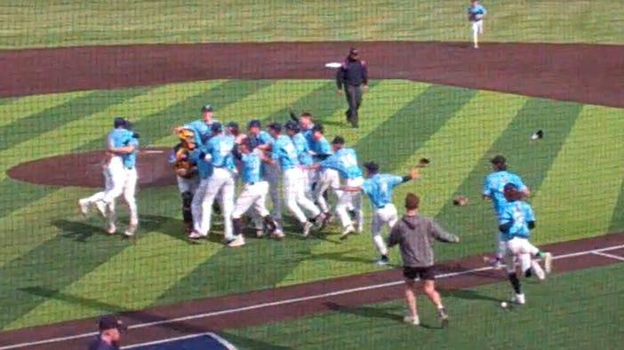 Video: Flat Rock vs. Trenton in district baseball finals