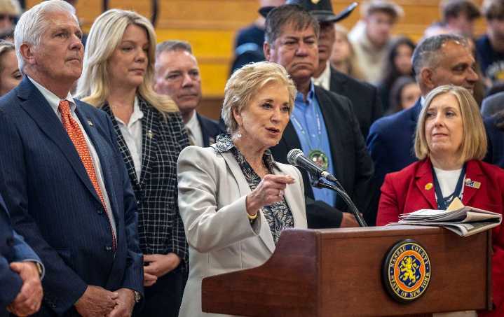 Bring Back Racist Mascots or New York’s Education Funding Gets It
