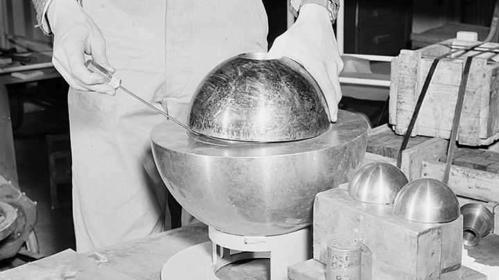 The Dumbest Ways To Die Throughout History