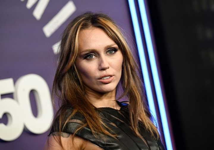 Miley Cyrus hid $15K of drugs from accountant