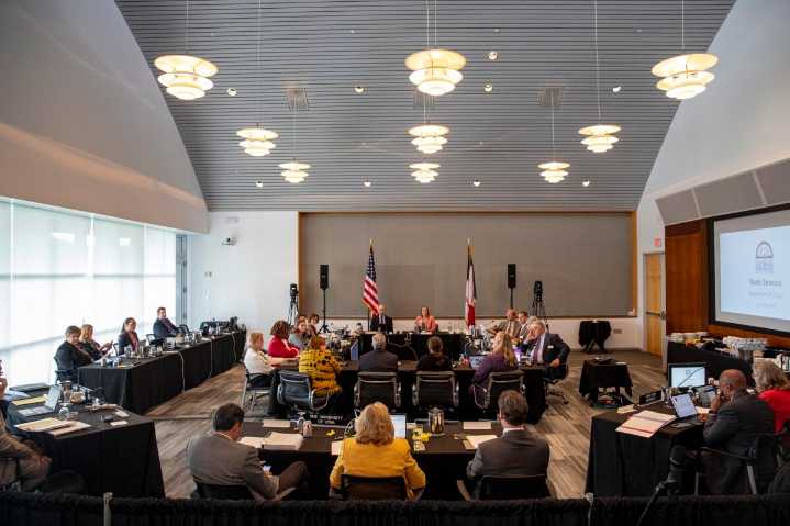 UNI faculty union accuses regents of violating their own free speech policy