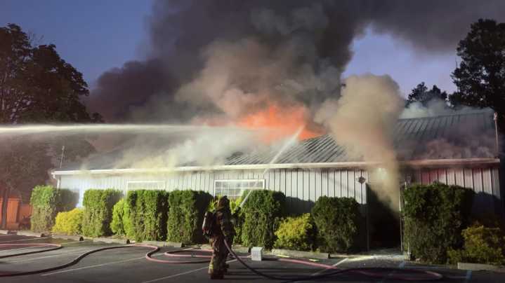 Fire devastates Best Friends Veterinary Clinic in Saylorsburg
