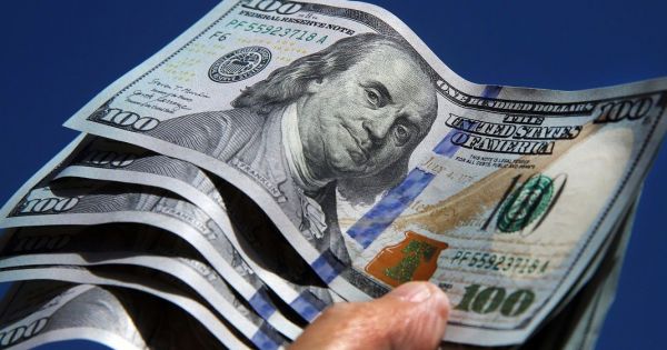 Precio del dólar hoy: a cuánto cotiza el oficial en los bancos de la City este domingo 8 de junio
