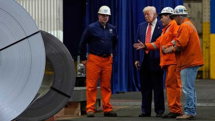 Trump's tariffs could cut deficit by $2.8 trillion