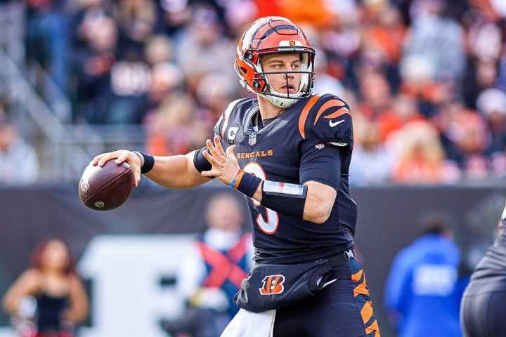 2025 Fantasy Football Quarterback Rankings: (Post-NFL Draft) - Jayden Daniels, Joe Burrow, Patrick Mahomes, Caleb Williams, Cam Ward, Justin Fields