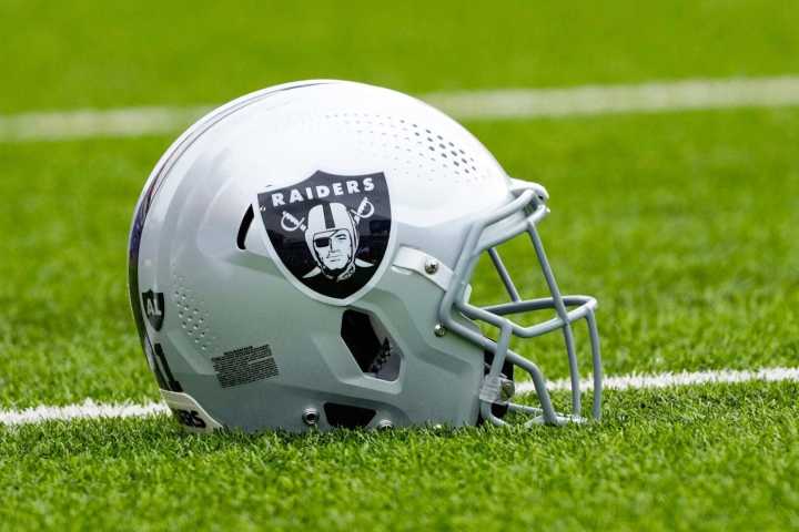 AFC Notes: Jaguars, Steelers, Raiders