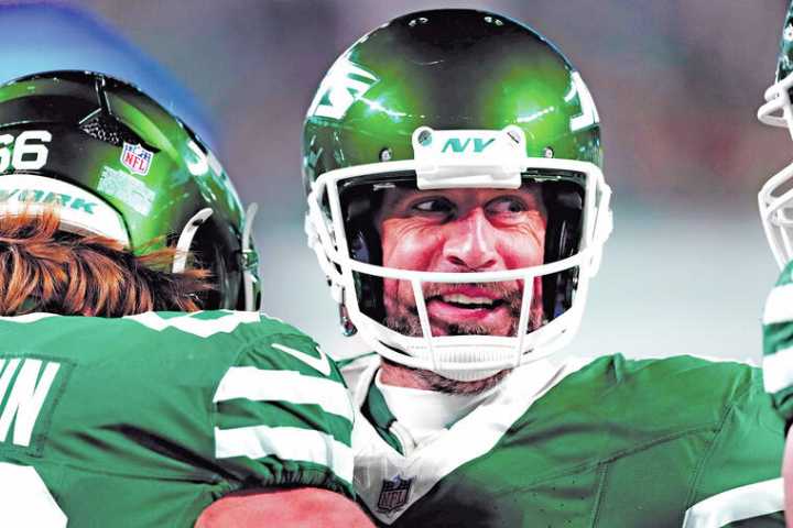 Aaron Rodgers to sign with Steelers on 1-year deal, attend minicamp next week: Sources