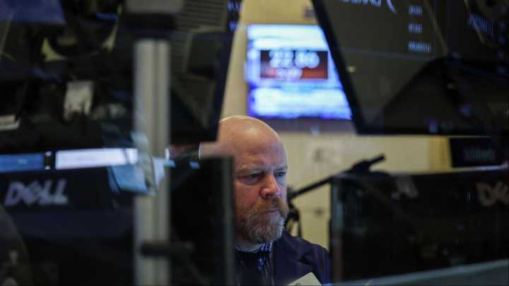 Wall Street Opens Mixed as Investors Await Trade Negotiations