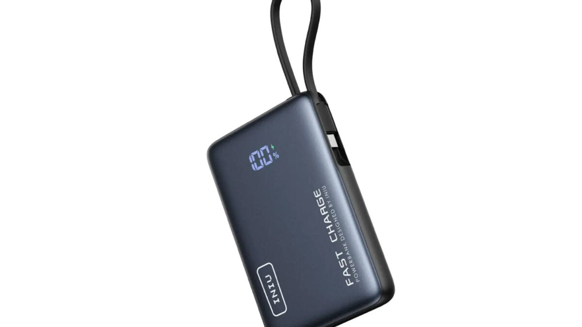 Forget Anker, the INIU Pocket-Sized 10K Portable Charger Is Selling for Almost Free at Best Buy