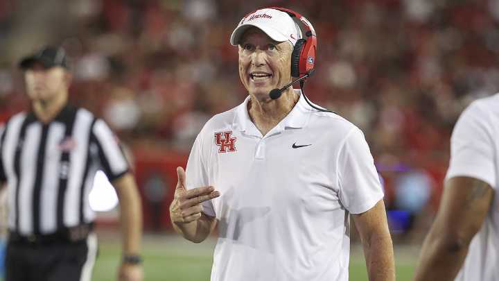 Houston football 5-Star QB commit makes massive recruitment decision