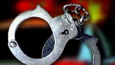 Horse jockey arrested, accused of shocking horse during race in Lake Charles