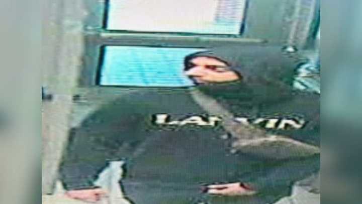 Police searching for Toronto man who allegedly threatened to shoot a random victim on the street