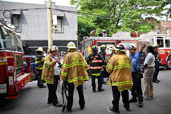 Construction worker dies after partial roof collapse in closed Marine Park steakhouse • Brooklyn Paper
