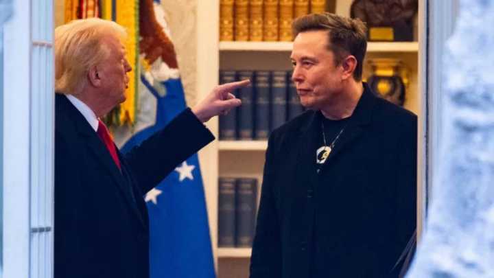 ‘Time To Drop A Really Big Bomb’: Trump & Elon Musk Feud Explodes Online