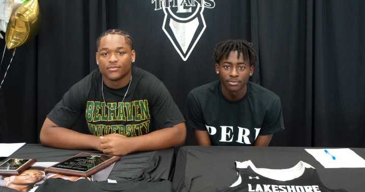 A pair of Lakeshore athletes pick their college destinations