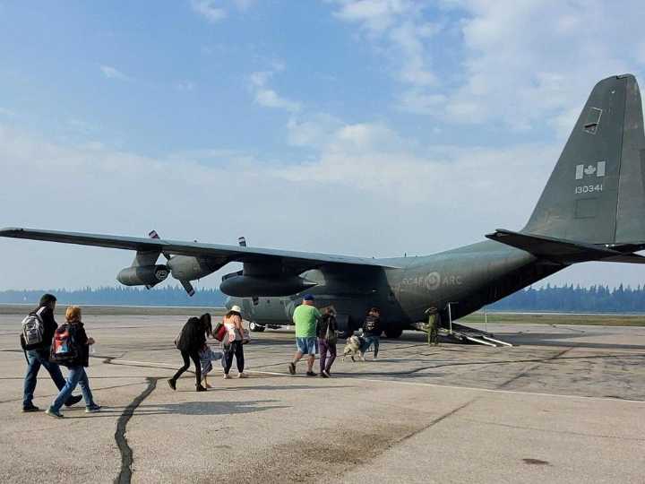 Canadian Armed Forces deployed to assist Ontario wildfire evacuations