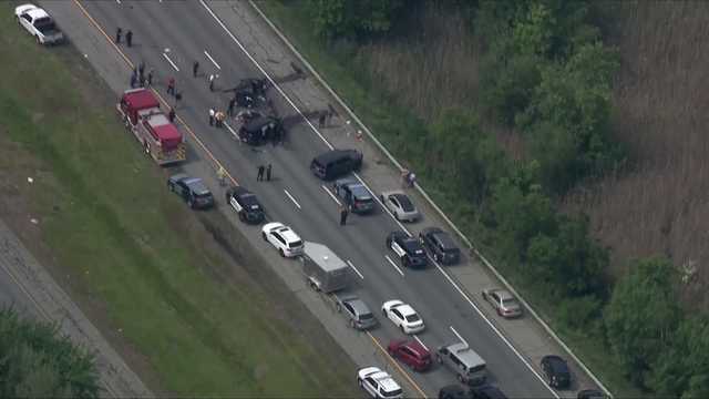 1 killed, 3 seriously hurt in crash that shut down part of Route 3