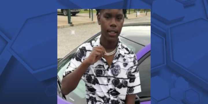 Police searching for missing 15-year-old last seen on 8th Ave in Columbus