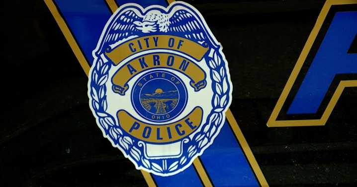 1 dead, 1 injured in domestic dispute stabbing in Akron