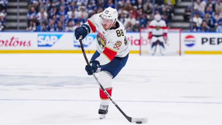 Schmidt hoping to win elusive Stanley Cup with Panthers