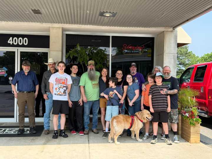 The Pizza Pub now open in NLR Park Hill
